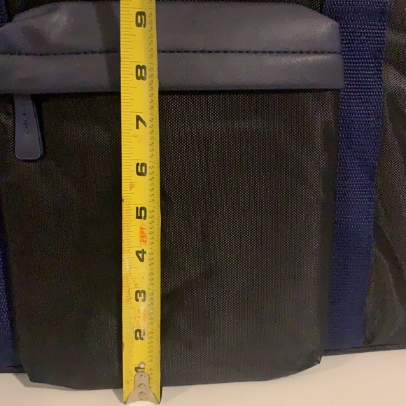 Versace Unisex Duffle Weekender Gym Sports Travel Overnight Carry-On Bag. - Picture 8 of 14